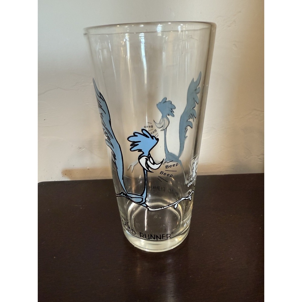 VTG 1973 Looney Tunes Pepsi Collector Glass Road Runner